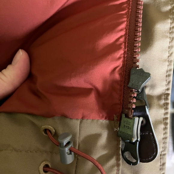 EUC MEC Gore-Tex 100% Waterproof Raincoat - Women's Large - Picture 7 of 12